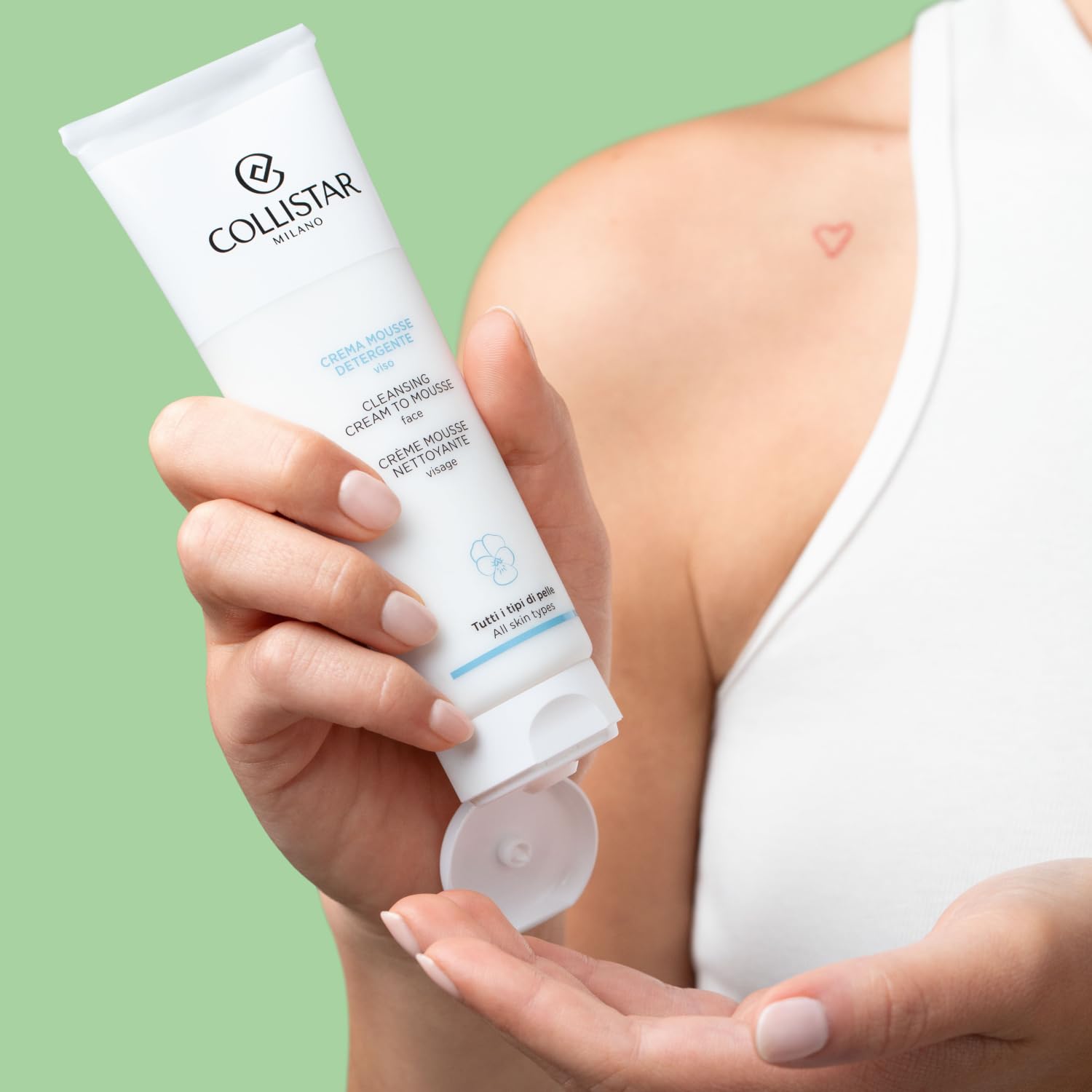 collistar-crema-mousse-detergente-viso-tutti-i-tipi-di-pelle-125-ml image 3